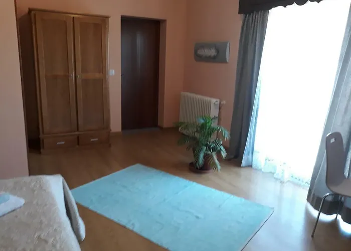 Cynda\'S Home
